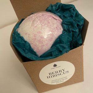Berry Hibiscus Bath Bomb